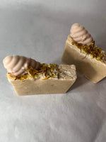 Beez Nuts Honey, Almond, Milk and Oatmeal Soap